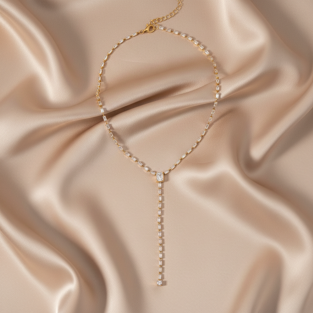 Collier lariat cristal sur soie beige